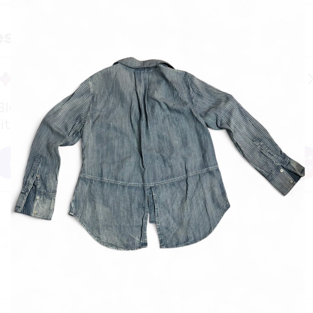 Denim button Down - Picture 3 of 4